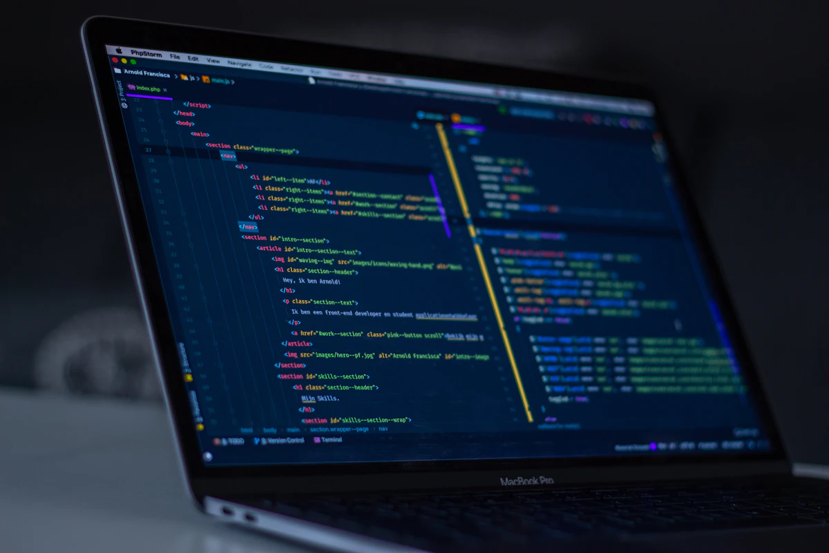 Software Engineering clean code on screens